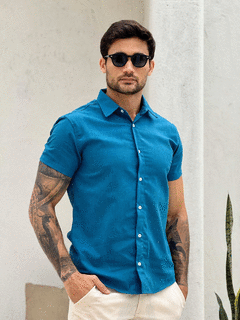 CAMISA LINHO MANGA CURTA AZUL PETRÓLEO na internet