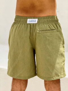 SHORT LINHO VERDE MILITAR - comprar online