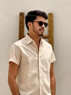 CAMISA LINHO MANGA CURTA BEGE - loja online
