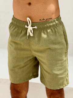 SHORT LINHO VERDE MILITAR
