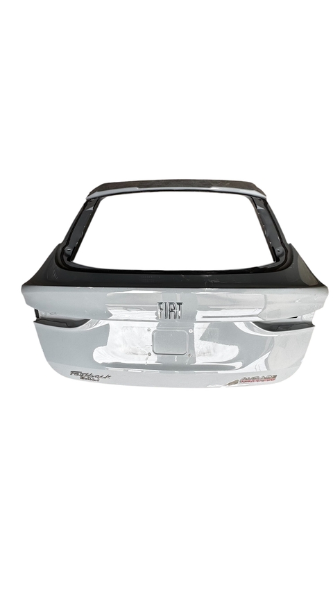 Tampa Traseira Fiat Fastback - comprar online