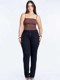 Calça Reta Plus