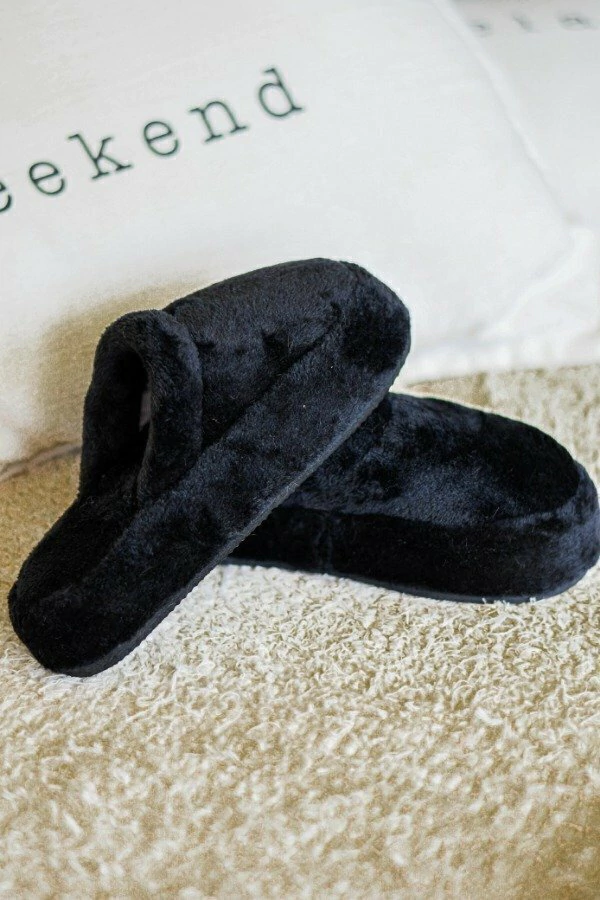 Pantuflas Emily Negro (Polar Soft)