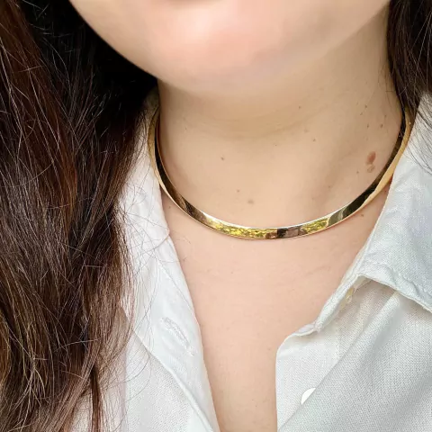 Choker Aro Liso Banhada Ouro 18k - Presença Sofisticada que Eleva Glamour e Estilo - comprar online