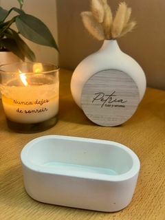 Molde de silicona – Maceta / Porta velas ovalado