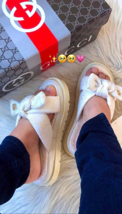 Papete Gucci Laço Off White