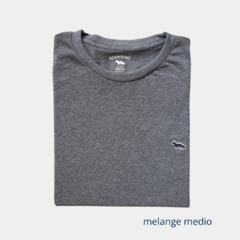 Remera Básica - tienda online