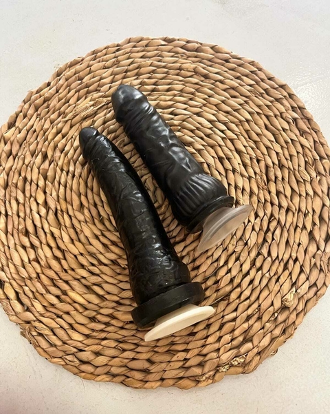 Dildo black