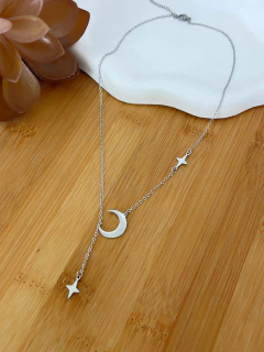 COLAR GRAVATA LUA E ESTRELA EM AÇO INOX - comprar online