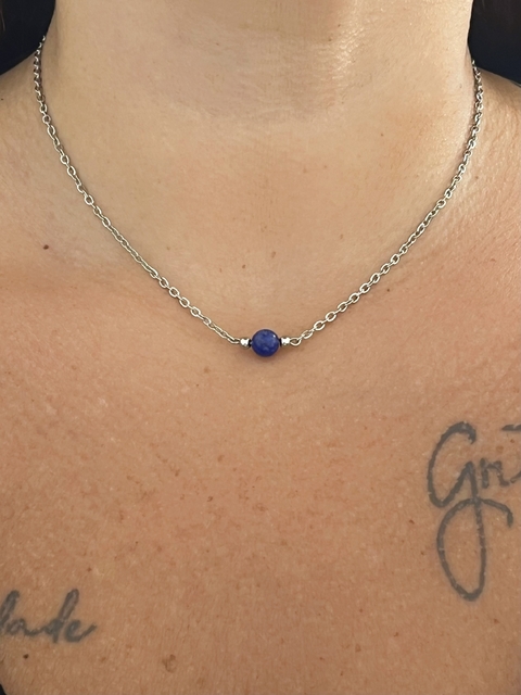 CHOKER BOLINHA LÁPIS-LAZÚLI EM AÇO INOX