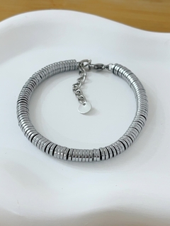 PULSEIRA RODAS HEMATITA EM AÇO INOX - comprar online