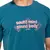 REMERA ASICS HOMBRE SOUND MIND KOI ALGODON PETROLEO NARANJA - Barbetta Deportes