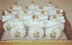 Garrafinha de Porcelana Água Benta Min 20 u. na internet