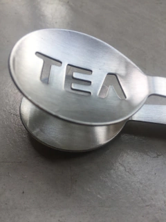 Pinça de Chá - Favors Brasil