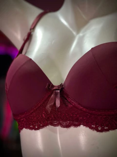 CONJUNTO SAINHA SEXY na internet