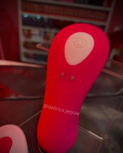 VIBRADOR DE CALCINHA COM CONTROLE 9 MODOS DE VIBRAÇÃO A PROVA D’ ÁGUA RECARREGÁVEL na internet