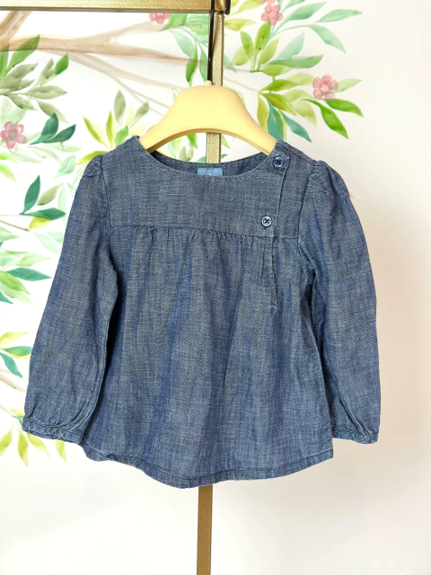 Vestido em Jeans Leve com Detalhe de Botões