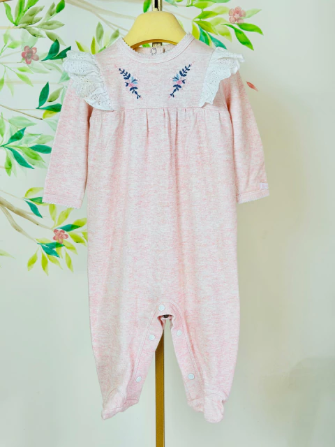 Macacão Rosa com Bordado Floral- Paola Bimbi - comprar online