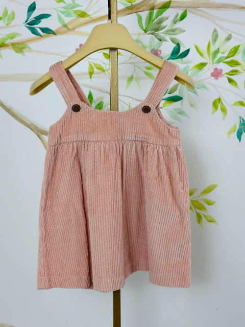 Jardineira Kiabi em Veludo Cotelê