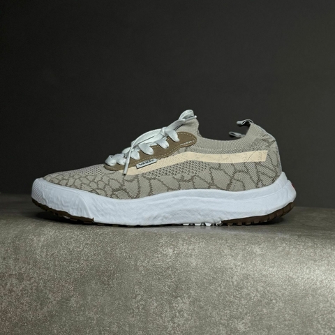 Tênis UltraRange - Creme - comprar online
