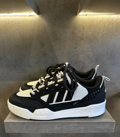 Adi 2000 black/grey - comprar online