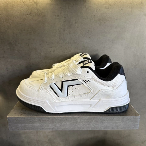 Vans upland white - comprar online