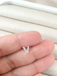 Colar de Prata 925 Letra Inicial Cravejada Com Micro Zircônias 45cm na internet