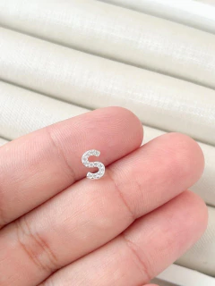 Colar de Prata 925 Letra Inicial Cravejada Com Micro Zircônias 45cm - comprar online