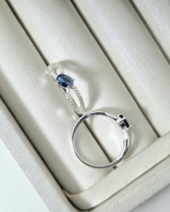 Anel Cravejado Color Pedra Oval Azul - Marias Prata 925