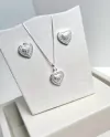 CONJUNTO COLAR E BRINCOS CORAÇÃO 3D CRAVEJADO