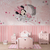 Papel de Parede Minnie Dormindo em Nuvem com Fundo Rosa e Elementos Delicados
