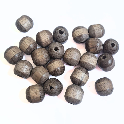 Conta de Madeira 22mm Detalhe Central 300g