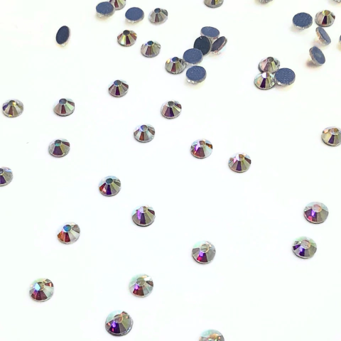 Strass Base Reta Hotfix CLR ss20 4mm 1.440 unidades