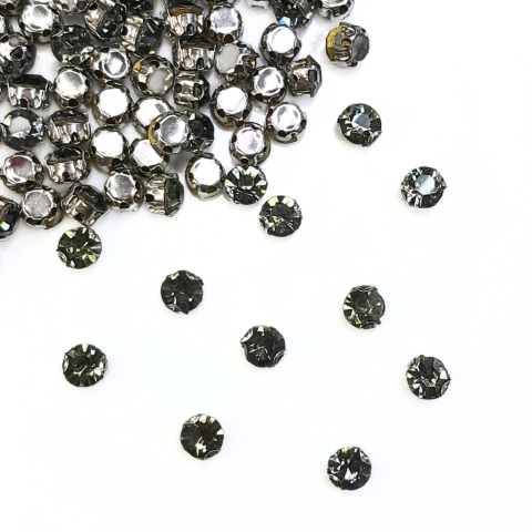 Chaton de Vidro Engrampado Redondo ss30 (6mm) 1.440 unidades