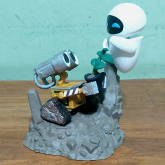 Wall-E e EVA em Impressão 3D, 9cm de Altura - comprar online