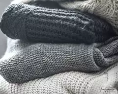 Esencia - Sweater Weather (MWFC)