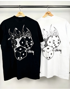 2X1 REMERAS STUSSY® DICE - Tienda Capricho