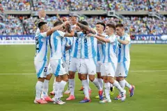 2X1 Camiseta Messi Argentina Campeones del Mundo - tienda online