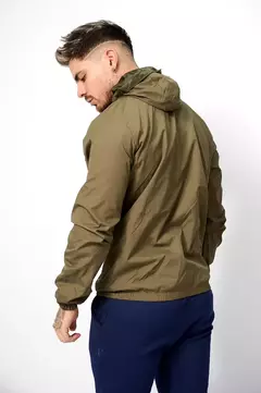 Campera Rompeviento Hombre - Importada - comprar online
