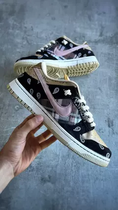 Imagen de 2X1 ZAPATILLAS TRAVIS SCOTT IMPORTADAS