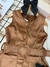 Vestido Carol Preto e Caramelo na internet