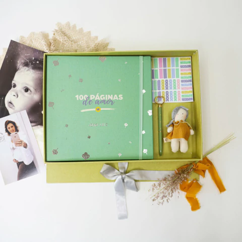 KIT LIVRO ÁLBUM DO BEBÊ DA GESTAÇÃO AOS 5 ANOS - VERDINHO QUERIDO