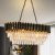 Lámpara Moderna Negra y Dorada – Ovalada de 8 Luces | 81 cm x 31 cm x 30 cm