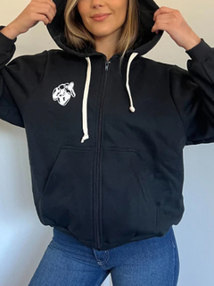 Campera "Forever" frisada en internet