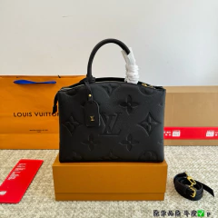 Bolsa Louis Vuitton - comprar online