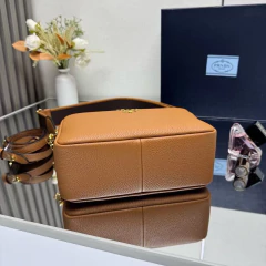 Bolsa Prada