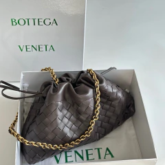 Bolsa Bottega Veneta de alça corrente - comprar online
