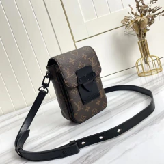 Bolsa pequena com alça ajustável Porta Celular
