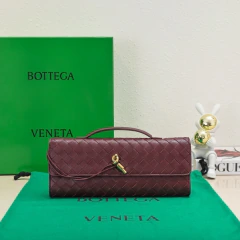 Bolsa de mão trançada Bottega Veneta na internet