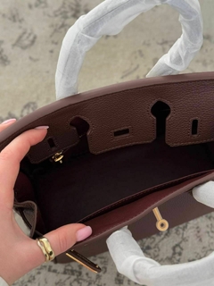 Bolsa Hermes Birkin 30 cm Marrom - Elegância e Você